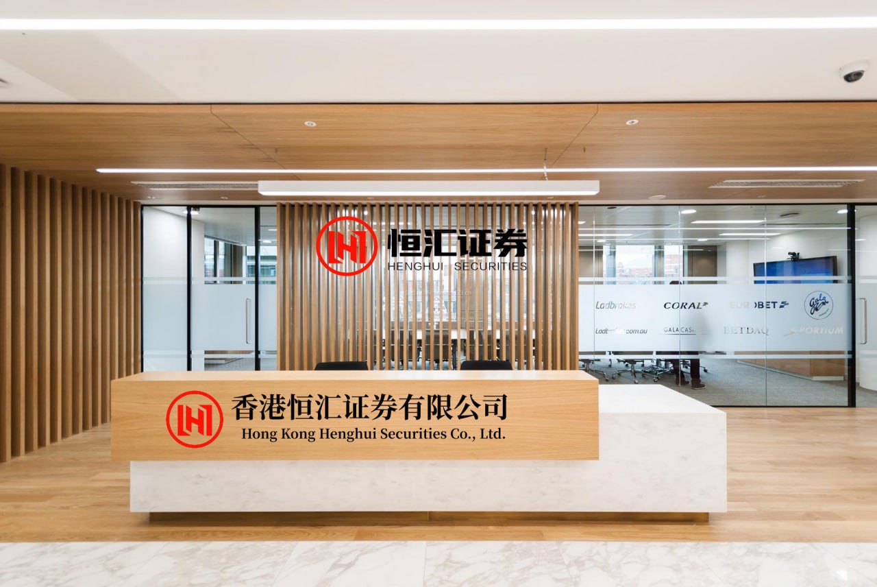 展鵬配资 长沙湘军高级中学复读班信息